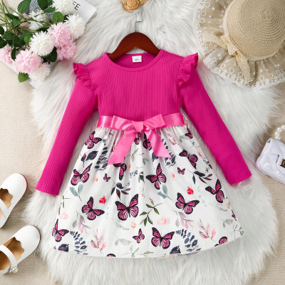 Vestido infantil de 2 peças com estampa de borboleta e cinto de cor sólida