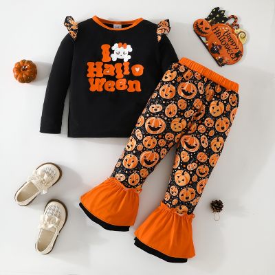 Conjunto de 2 piezas para niña pequeña, top de manga larga con estampado de letras estilo Halloween y pantalones acampanados con estampado de calabaza en toda la prenda