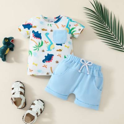 T-shirt a maniche corte con motivo floreale dinosauro casual per neonato e bambino + set di due pezzi di pantaloncini tascabili in tinta unita
