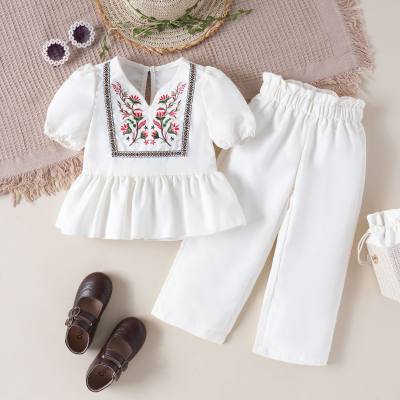 Summer casual simple floral embroidery small V-neck back button puff sleeve top + solid color straight pants two-piece set for little girls