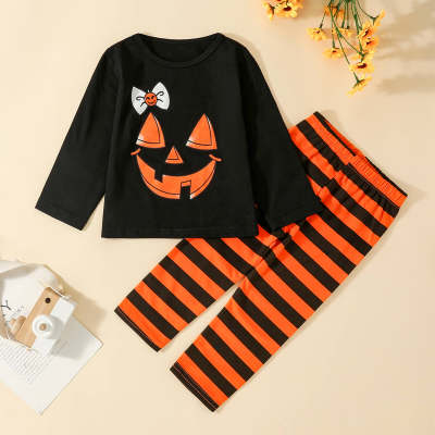 Pijama con pantalones y camiseta con estampado de letras de animales de Halloween para niños pequeños
