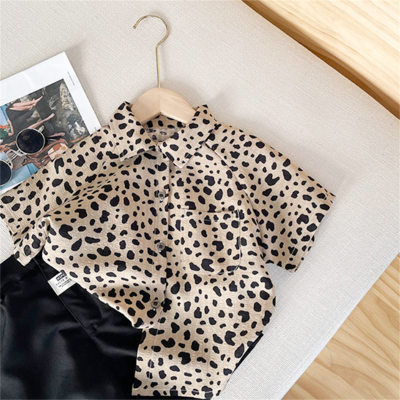 Camicia da bambino con motivo leopardato