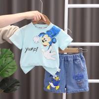 2023 Kinderkleidung Sommer Jungen Kurzarm-T-Shirt mit gestreiftem Bärenmotiv im koreanischen Stil, trendige japanische Kinderkleidung  Blau