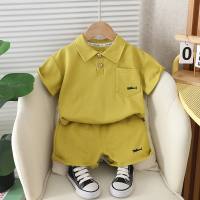 2024 verano estilo coreano ropa para niños niños camisa polo de color sólido verano de manga corta ropa de verano de dos piezas traje para niños  Amarillo