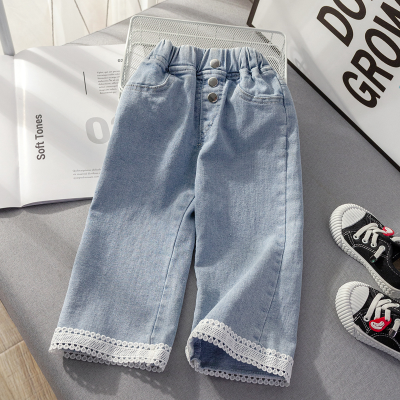 Abbigliamento per bambini coreani 2024 primavera e autunno nuove ragazze jeans in pizzo pantaloni larghi per bambini versione coreana pantaloni a zampa d'elefante