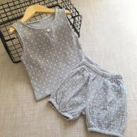 Baby Sommerweste Set 2023 neue koreanische Kinderkleidung im koreanischen Stil Säuglingsbaumwollgaze Sommerkleidung Jungen ärmellose Shorts  Grau