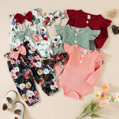 3-piece Baby Girl Solid Color Lace Spliced Long Sleeve Romper & Allover Floral Pencil Pants & Headwrap