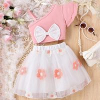 Summer children's oblique shoulder suspenders flying sleeves bow top flower mesh skirt girl suit  Pink