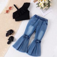 Children's off-shoulder suspenders with ruffled hem and bow-knot flared jeans  Black