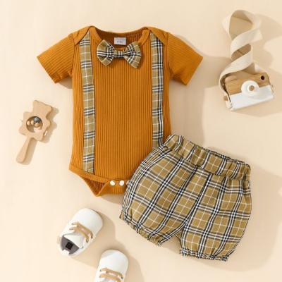 2-piece Baby Boy Plaid Patchwork Bowknot Decor Short Sleeve Romper & Plaid Shorts