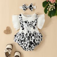 3-piece Baby Girl Cow Printed Fly Sleeve T-shirt & Allover Cow Pattern Bowknot Decor Suspender Romper & Headwrap  White