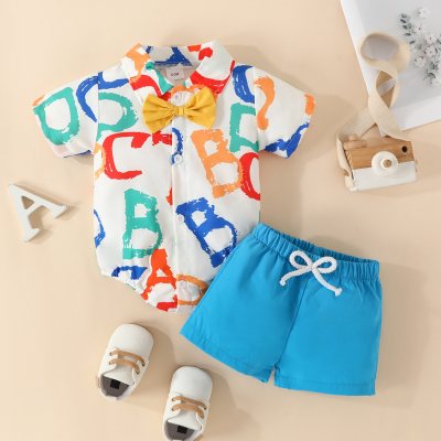 2-piece Baby Boy Allover Letter Printed Bowtie Decor Shirt Collar Short Sleeve Romper & Solid Color Shorts
