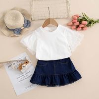 Children's fashionable girl's seersucker short-sleeved T-shirt + denim skirt summer ruffled fishtail skirt fashionable suit  White