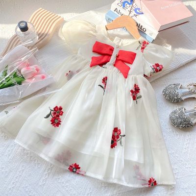 Vestido de manga corta abullonada con decoración de lazo y retazos de malla con bordado floral para niña pequeña