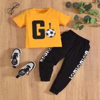 Sommeranzug für Jungen im neuen koreanischen Stil mit kurzen Ärmeln und Anti-Mücken-Hosen, zweiteiliges Set für hübsche Kinder  Gelb