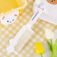 Internet celebrity home portable girls' hairdressing comb with tip and tail massage comb, broken hairpin, plastic fluffy comb for children and students  White