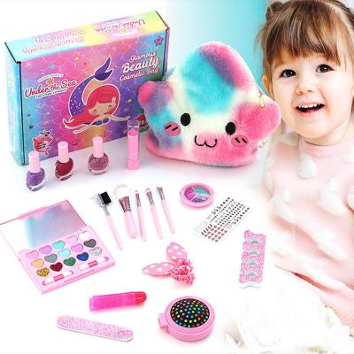Girls' Makeup & Nail Polish Kit Toy
