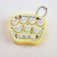 Niedliches Mini-Handheld-Whack-a-Mole-Spielzeug, niedlicher Cartoon, kleiner Anhänger, Schlüsselanhänger  Gelb