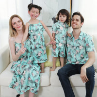 Family Matching Floral Print Sleeveless Dress and T-shirt  Green