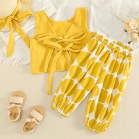 Chaleco atado con lazo de color sólido para niña pequeña de 3 piezas y pantalones con lunares de bloque de color y sombrero a juego  Amarillo
