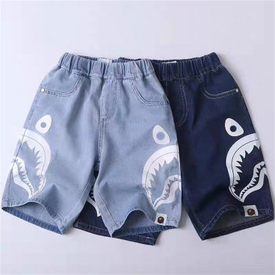 Nuevos pantalones cortos de mezclilla de longitud media de tiburón sueltos informales de pierna recta de verano para niños