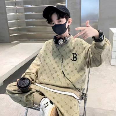 Boys autumn sports suits for middle and older children, stylish and handsome round-neck sweatshirts and sweatpants, Korean style two-piece suits