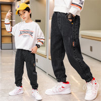 Kinderbekleidung Jungen Gesäßtasche Buchstaben Jeans mittlere und große Kinderhosen Kinderhosen  Schwarz