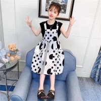 New style girls spring and summer fashionable polka dot overalls skirt fashion two-piece suit  White