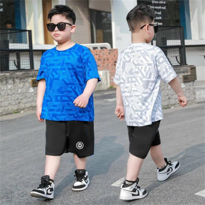 ملابس الأطفال البدلة الصبي السميكة قميص رياضي الصيف بالإضافة إلى الدهون الموسع فضفاضة التجفيف السريع قصيرة الأكمام قطعتين مجموعة