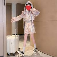 Girls' trendy suits for middle and large children Korean style hooded tops, jackets and shorts two-piece suits  Apricot