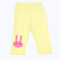 Pantalones de algodón para niñas, mallas versátiles de verano con dibujos de conejos de cinco centavos para niñas, pantalones para niños  Amarillo