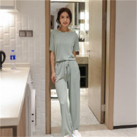 2024 novos pijamas femininos cor sólida gelo seda roupas para casa feminino lazer terno de duas peças  Verde