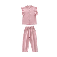 Conjunto de dos piezas para niña de tops con mangas voladoras pequeñas y pantalones cortos de color liso para niños mayores  Rosado