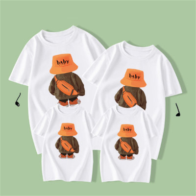 2023 verão de manga curta família de três e quatro pais-filhos de alta qualidade usam mochila de marca da moda com estampa de urso camiseta de casal