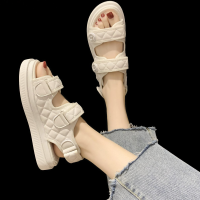 Women's summer new Velcro thick-soled beach shoes student flat shoes  أبيض