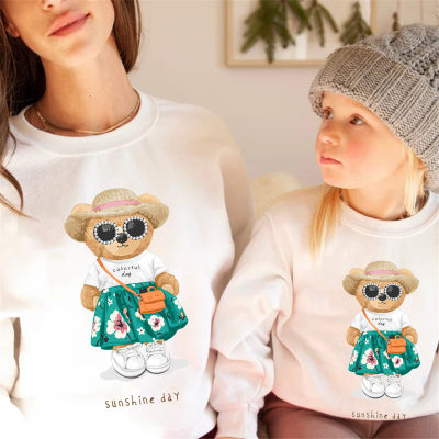 Mom and Me Solid Color Bear Printed Long Sleeve T-shirt