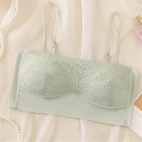 2024 New Summer Style Seamless Ice Silk Sexy Small Breast Gathering Wrapped Breast Lace Comfortable Seamless Sling Beautiful Back Thin Underwear  Light Green