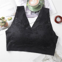 2024 new summer seamless underwear for women without steel ring large size bra sexy lace beautiful back gathered breast vest underwear  Black