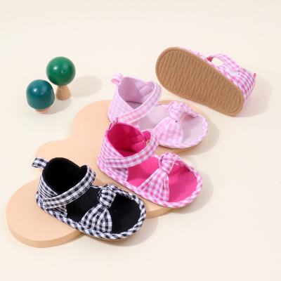 Nuevas sandalias de bebé, suela de goma a cuadros a rayas, sandalias antideslizantes para bebé, zapatos para niños pequeños BHX3196
