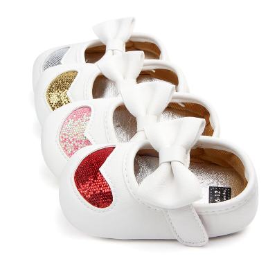 Novo um coração quatro cores bebê princesa sapatos sapatos de bebê amor sapatos de bebê 0876