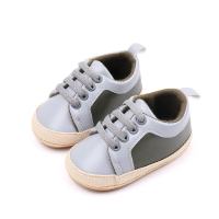 Zapatos de bebé de primavera y otoño, zapatos de bebé de 0 a 12 meses, zapatos para niños pequeños, zapatos de bebé de cuero PU a juego de colores, suela suave  Verde