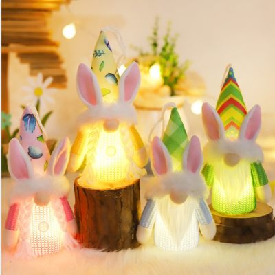 Luz de conejito de Pascua de punto con bloques de colores para niños